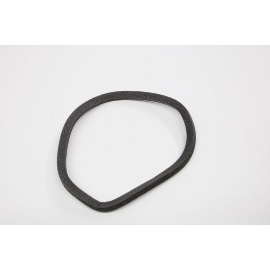 Air cleaner cover seal - Suzuki Carry 1991 to 1998 